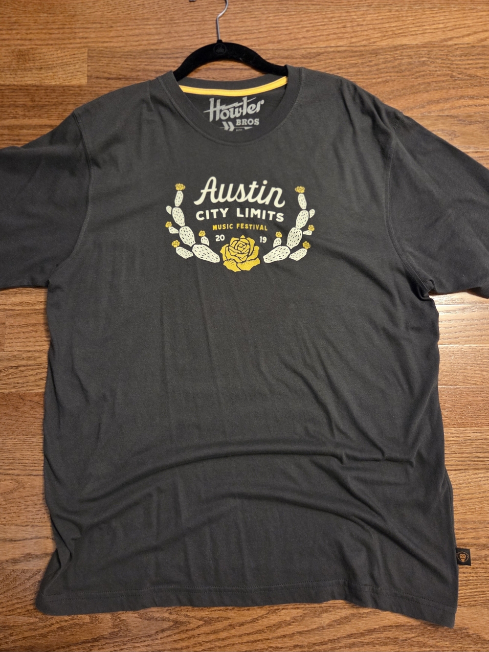 Like New Howler Brothers Austin City Limits, 2019 Tshirt, L